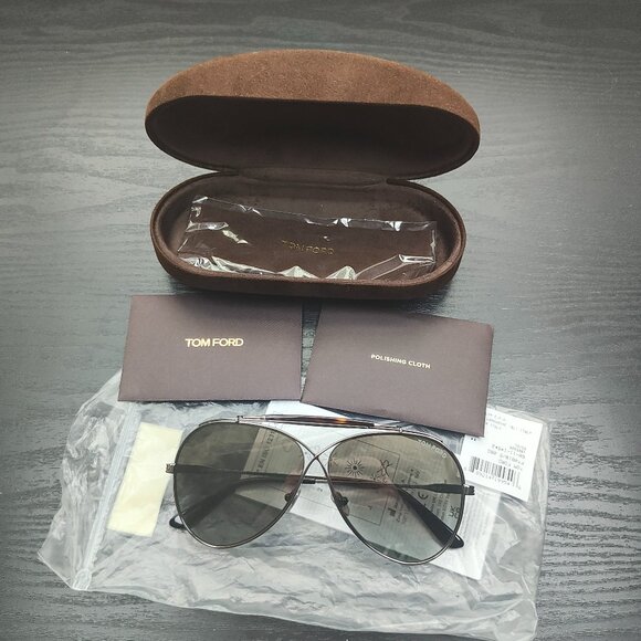 FINAL PRICE - TOM FORM HOLDEN UNISEX SUNGLASSES GRAY GRADIENT - Picture 4 of 7